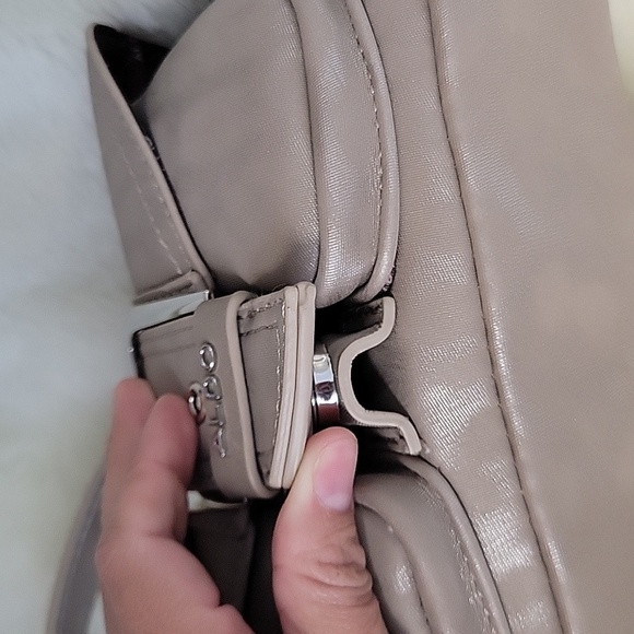 NEW ALDO Tan Shoulder Bag. - Picture 6 of 17